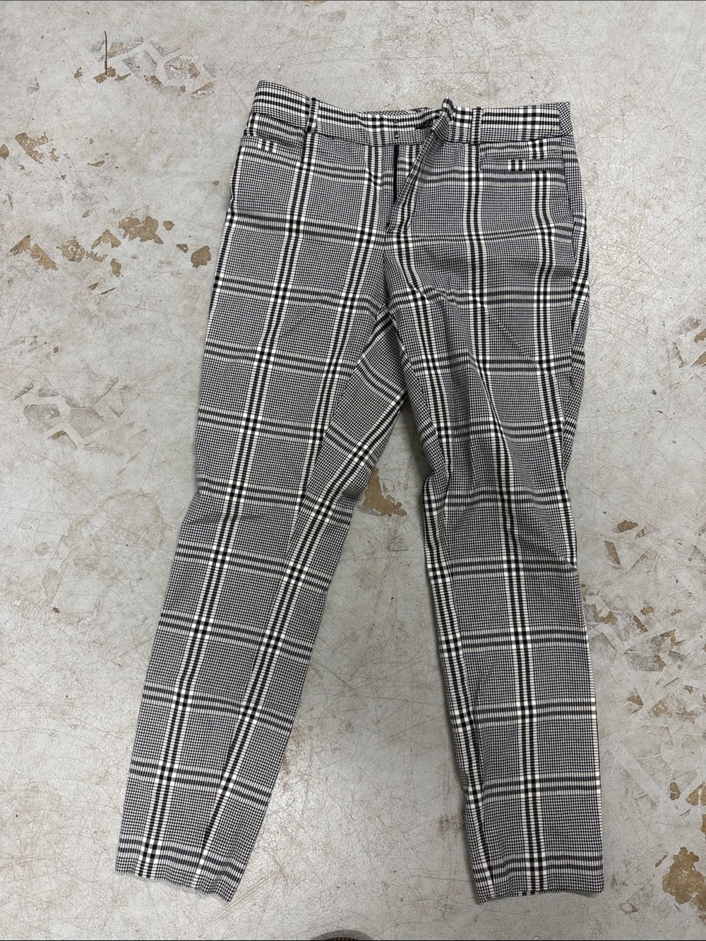 Banana Republic Size 0 - NWT Plaid Dress Pants - Gray Windowpane SLOAN Pant